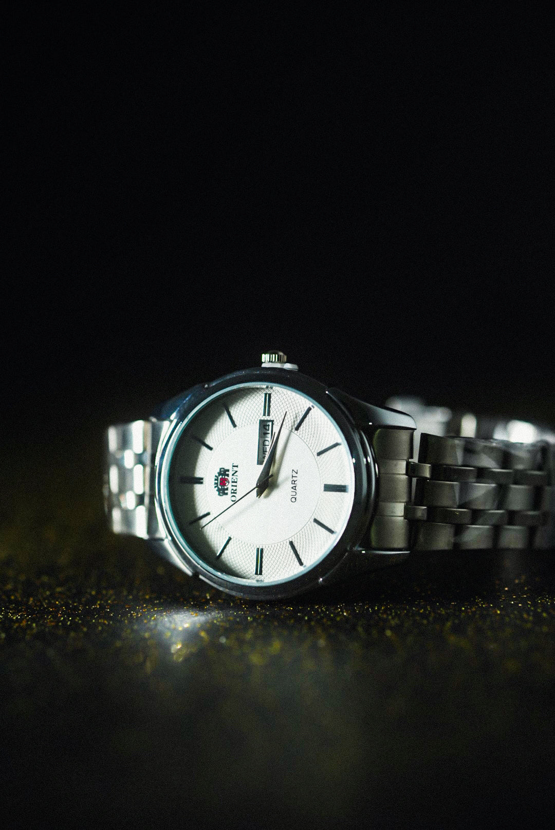 RELOJ ORIENT HYD CALENDARIO
