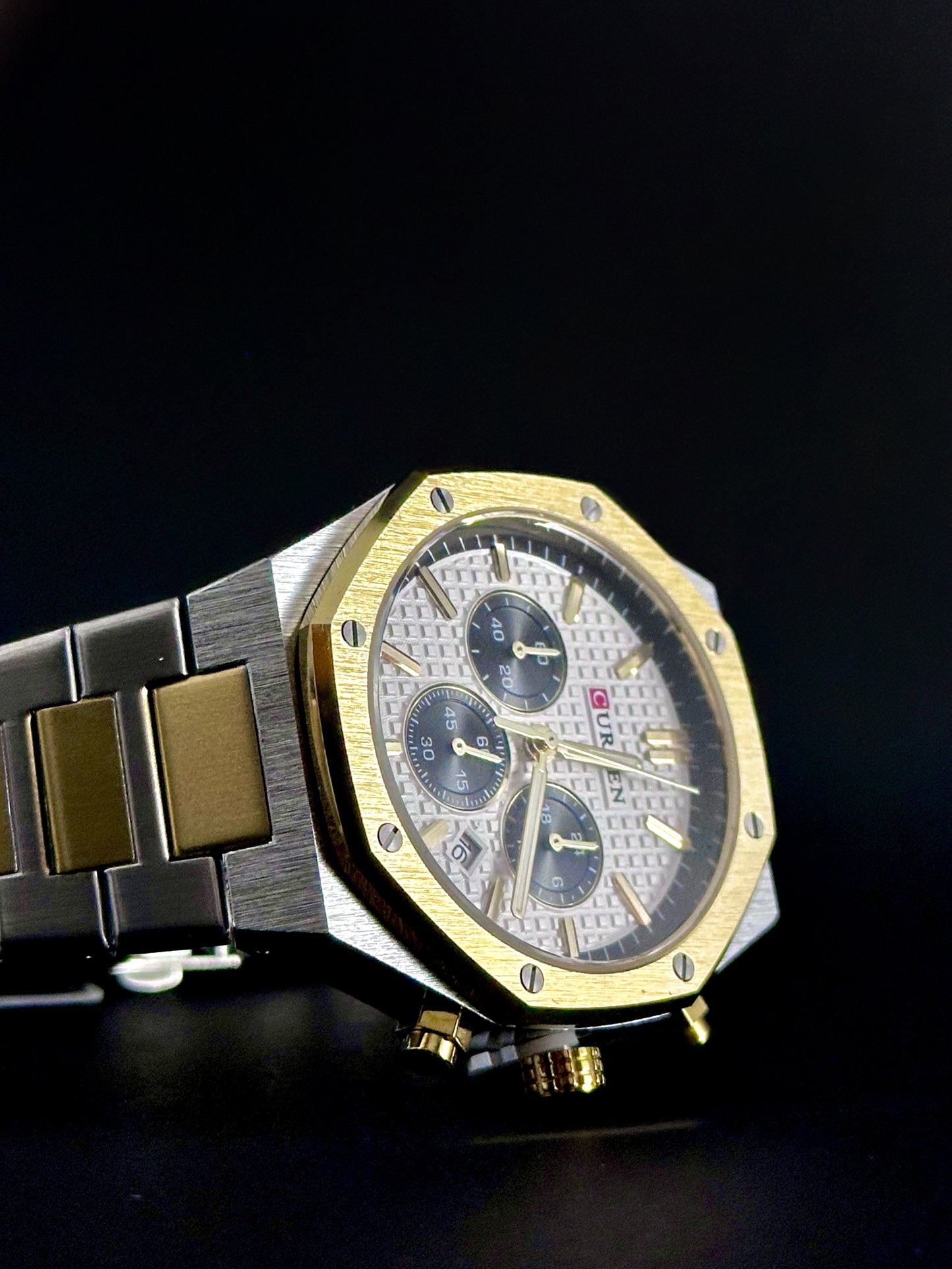 RELOJ CURREN CRONOGRAFO BICOLOR M09